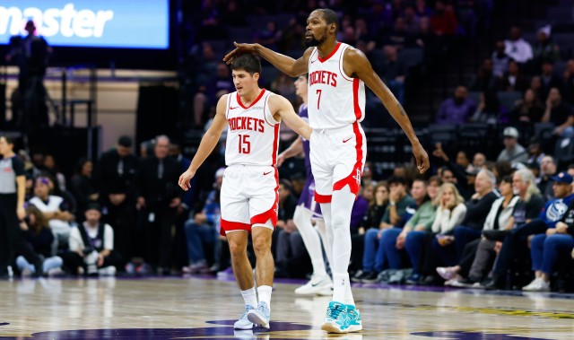 开云登录入口地址-KD日常夸奖谢泼德：他能突能投&amp;防守积极 为其他人打开了空间